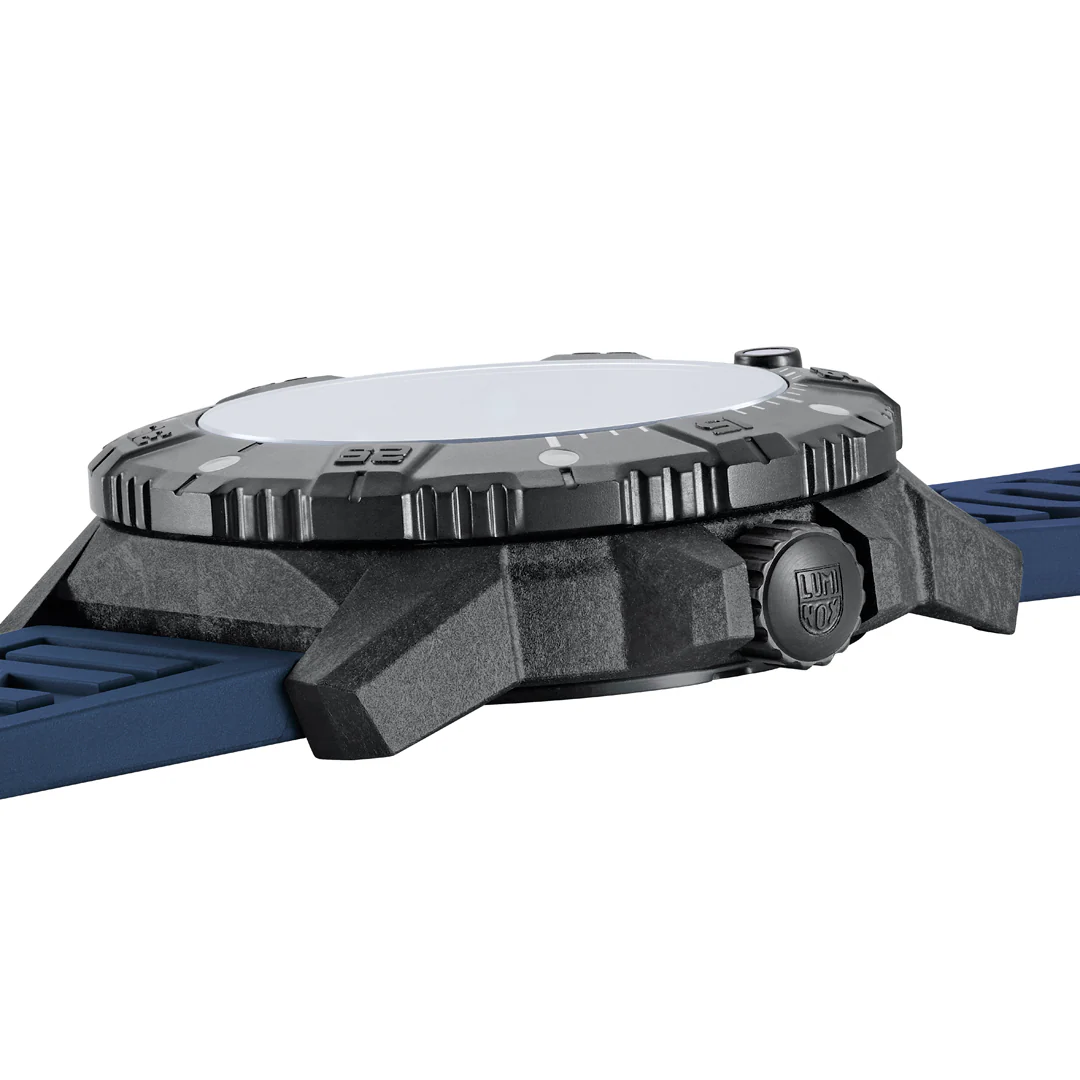 Master Carbon SEAL Automatic, 45MM - 3863.ARB/LIMITED RED BULL AMPOL EDITION - Image 5