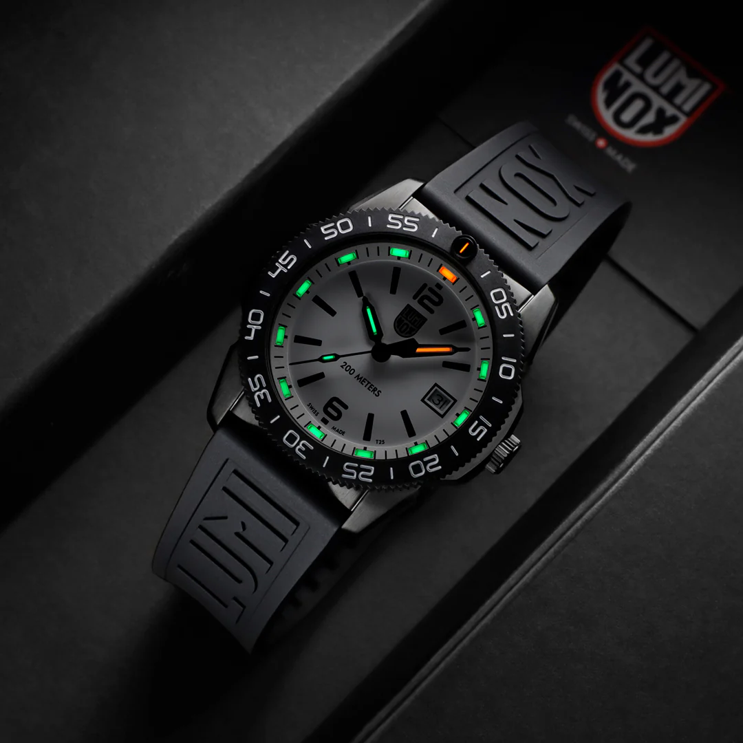 Pacific Diver, 39MM - 3127M - Image 12